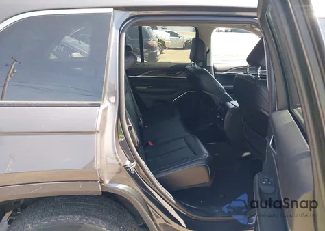 2022 Jeep Grand Cherokee Limited 4X4 z USA, uszkodzony, nr VIN 1C4RJHBG7N8610015